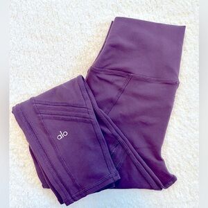 ALO Crop Leggings Purple Size medium